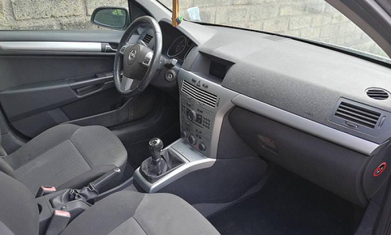 Opel Astra Statio Wa...