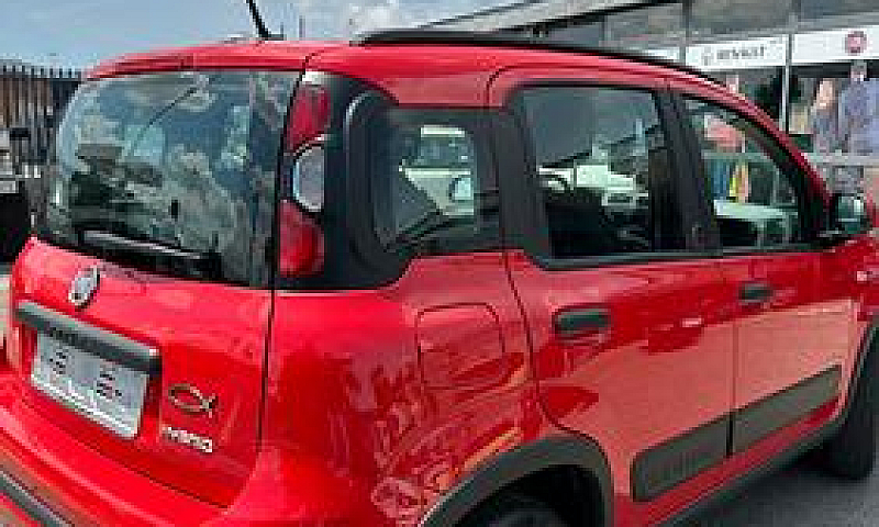 Fiat Panda 1.0 Hybri...