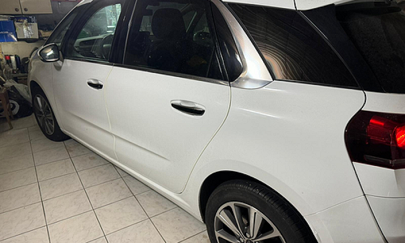 Citroen C4 Picasso 1...