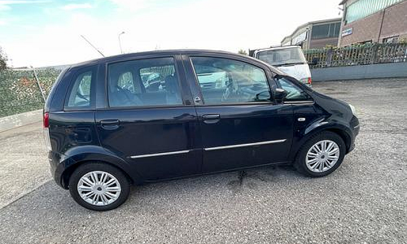 Lancia Musa 1.4 Arge...