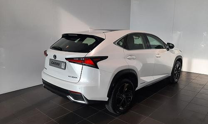 Lexus Nx 300H 2.5 Sp...