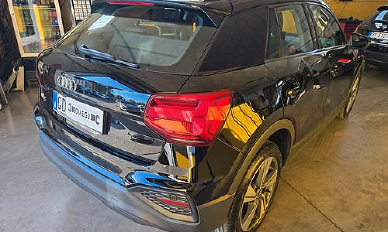 Audi Q2 35 Tfsi S Tr...