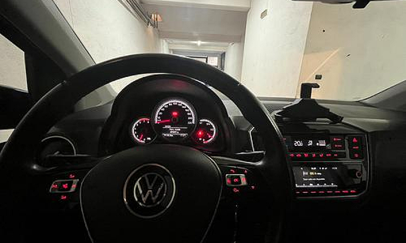 Volkswagen Up...