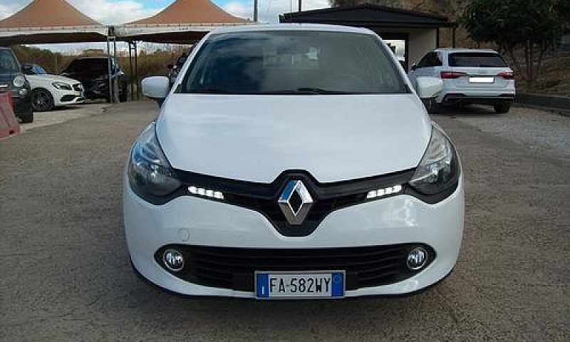 Renault Clio 1.2 Cv....