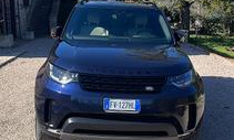 Land Rover Discovery...