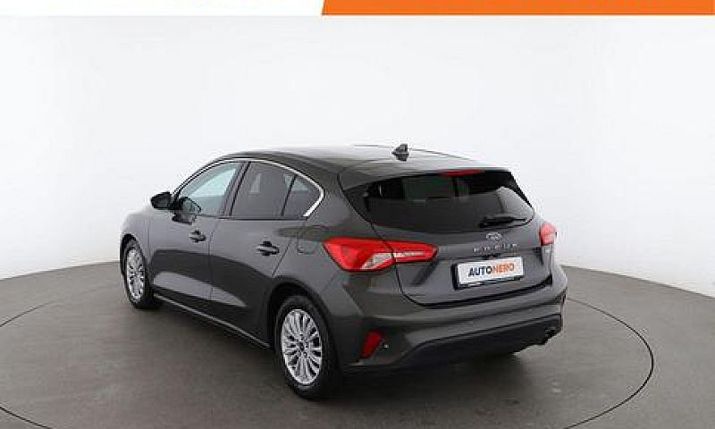 Ford Focus Ye75851...