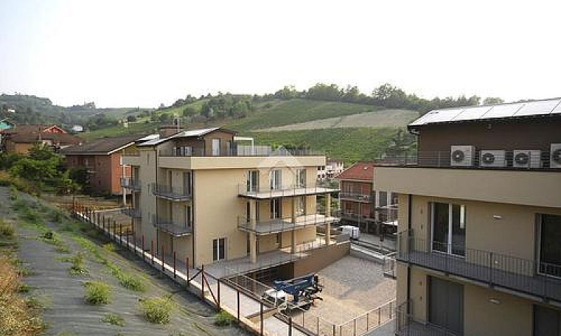 5 Locali A Alba...
