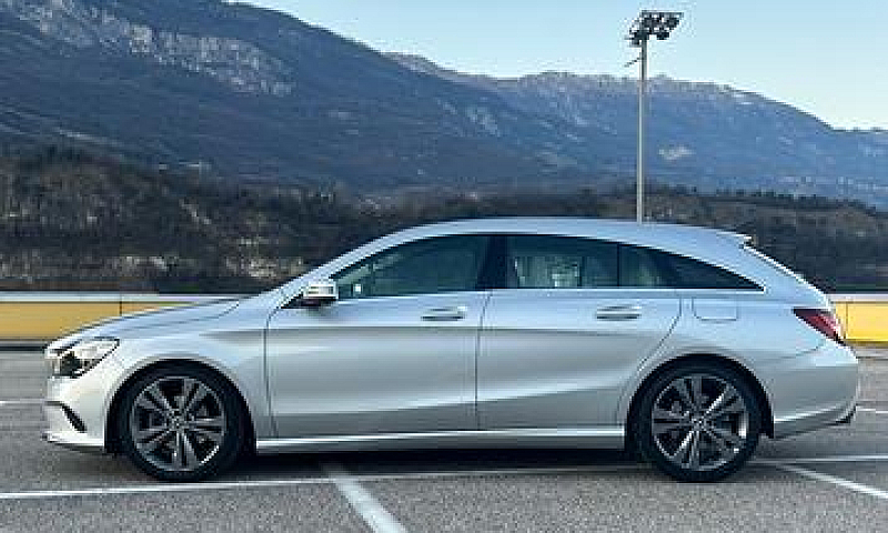 Mercedes Cla 200D Pr...