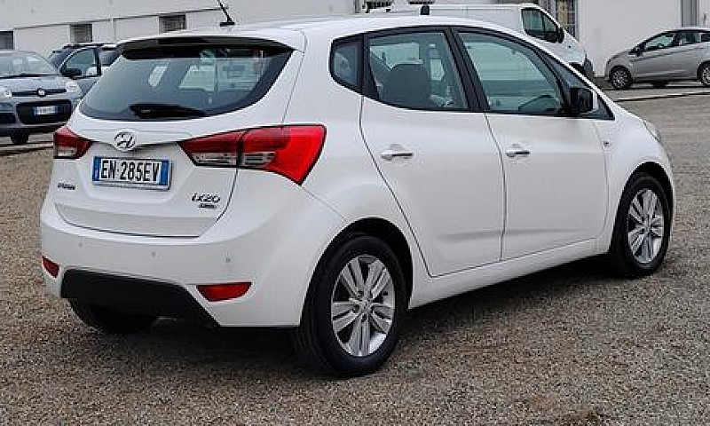 Hyundai Ix20 1.4 Crd...
