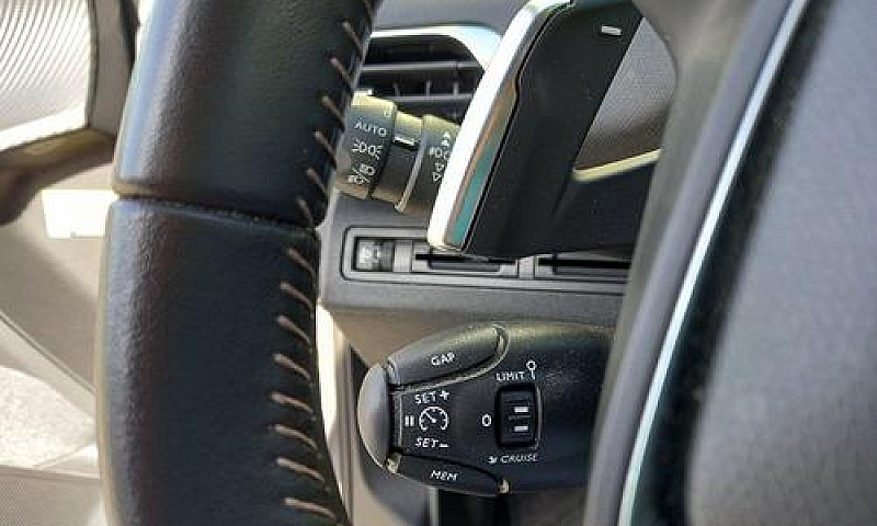 Peugeot 3008 Bluehdi...