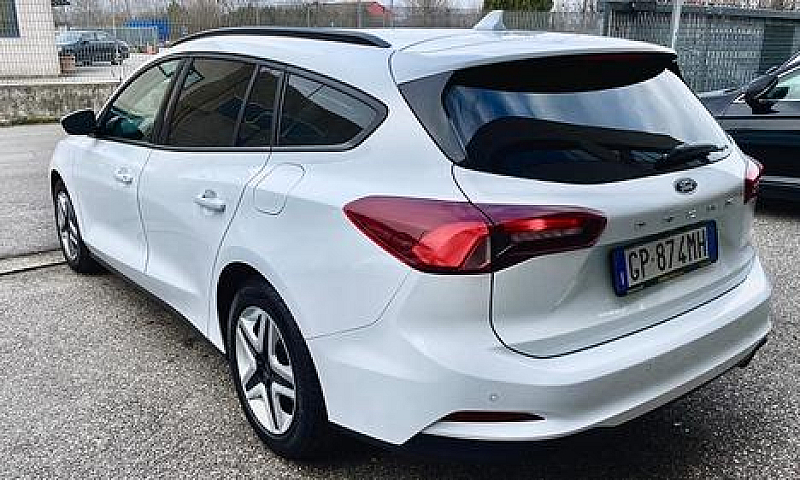 Ford Focus 1.5 Ecobl...