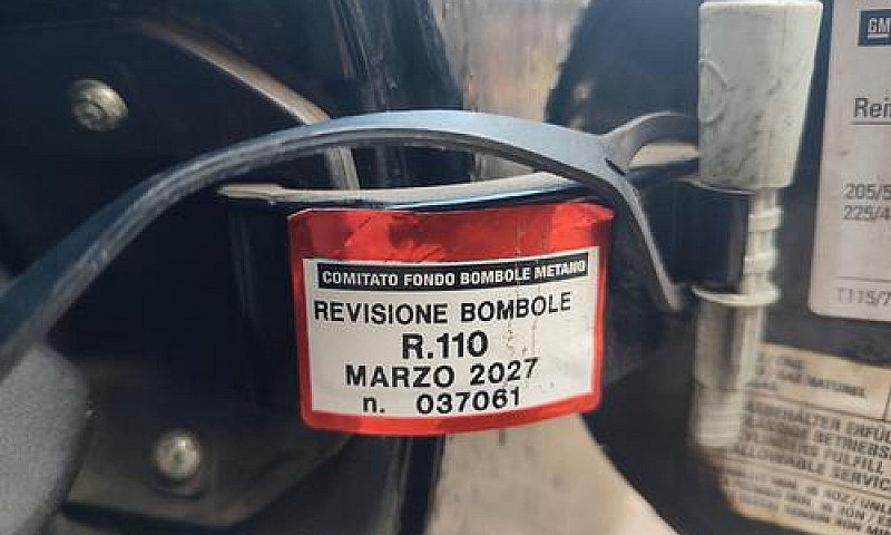 Opel Zafira 2011 Tur...