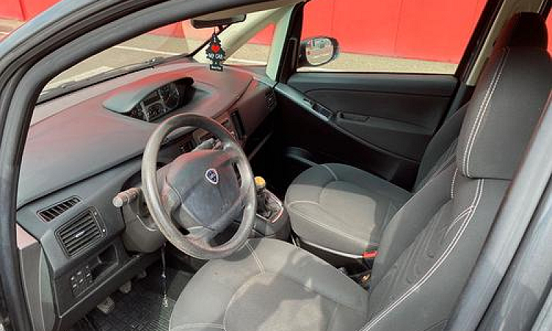 Lancia Musa Allestim...