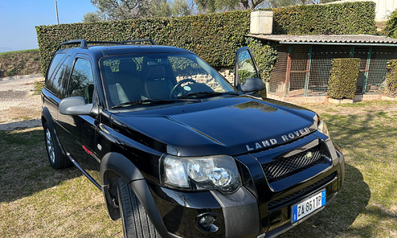 Land Rover Freelande...