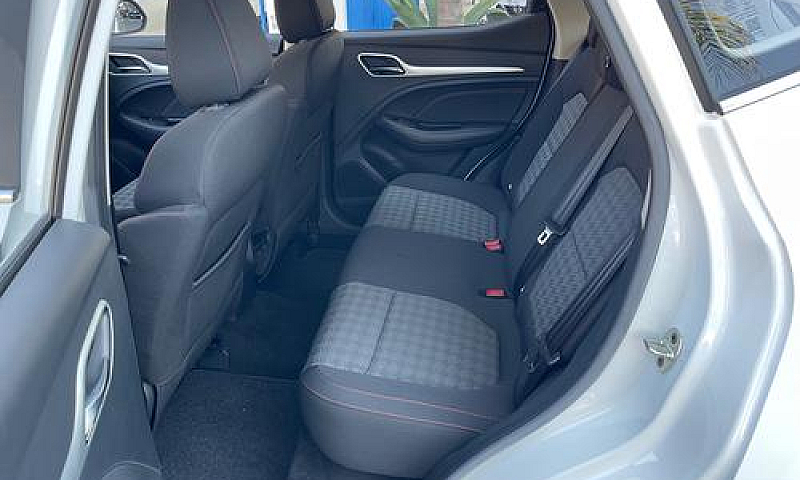 Mg Zs 1.5 Vti-Tech C...