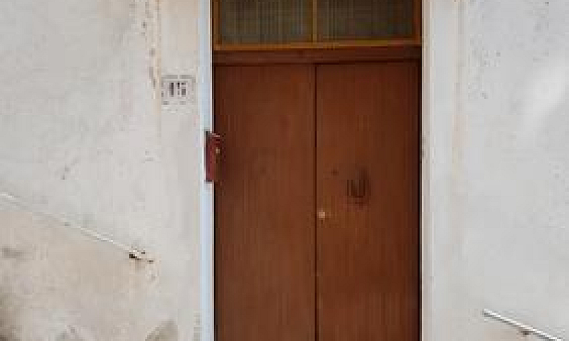 Casa & Magazzino A S...