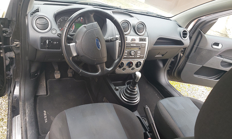 Ford Festa 1.4 Diese...