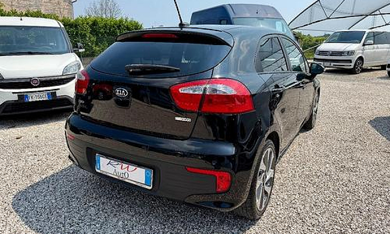 Kia - Rio - 1.4 Crdi...