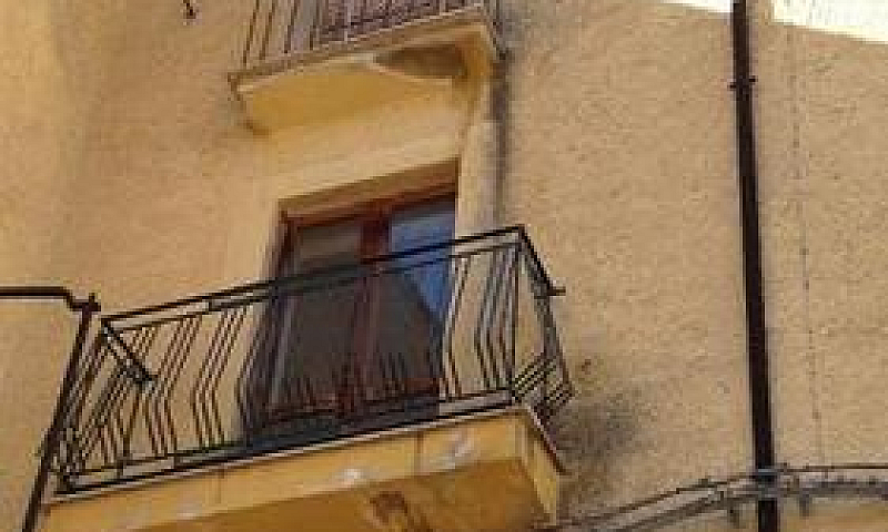 Calvello - Casa In C...