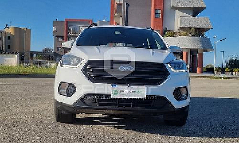Ford Kuga 1.5 Tdci 1...