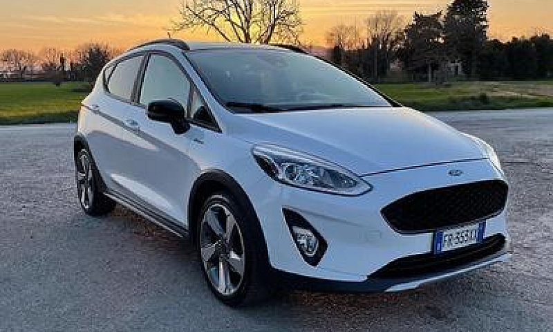 Ford Fiesta Active 1...
