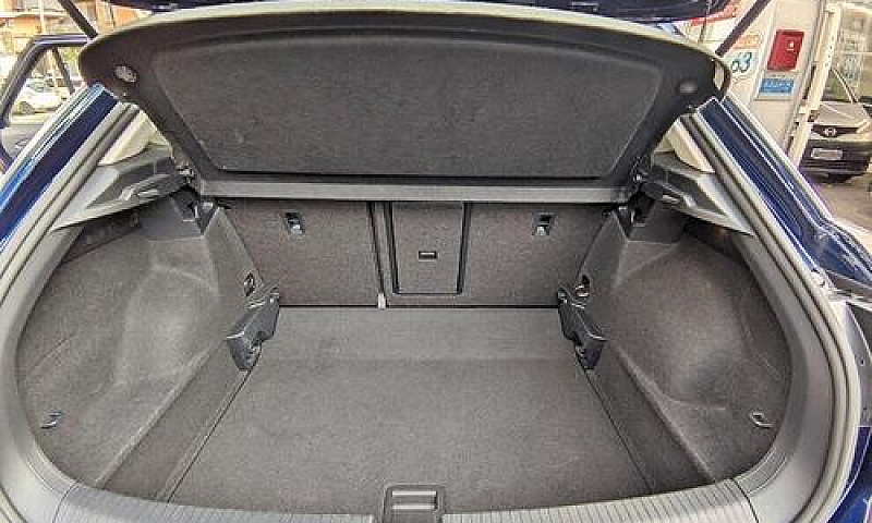 Volkswagen T-Roc 1.5...
