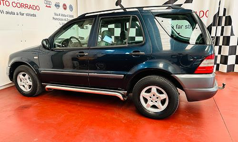 Mercedes-Benz Ml 270...