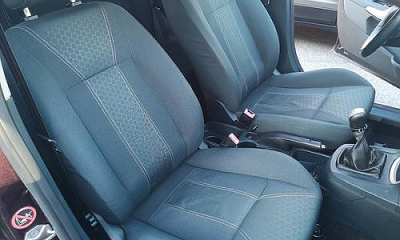 Ford Fiesta 1.4 Tdci...