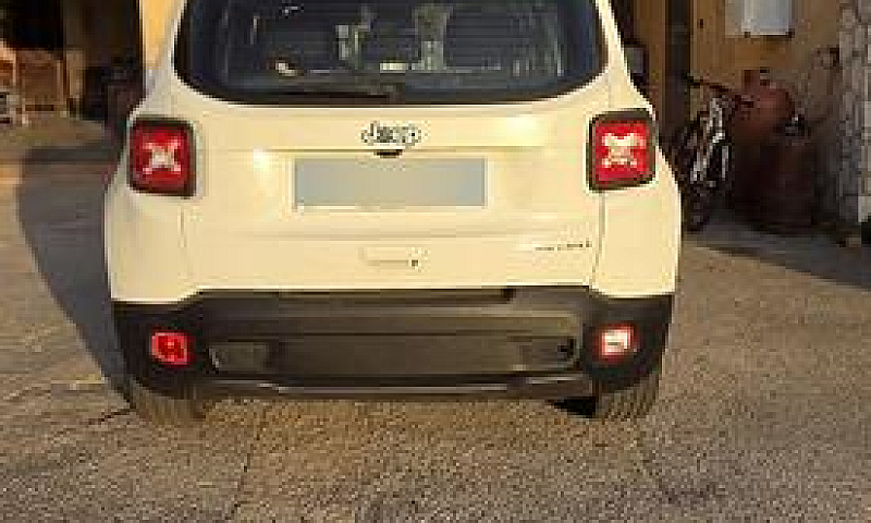 Jeep Renegade...