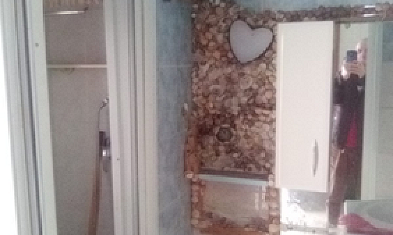 Bilocale Con Bagno, ...