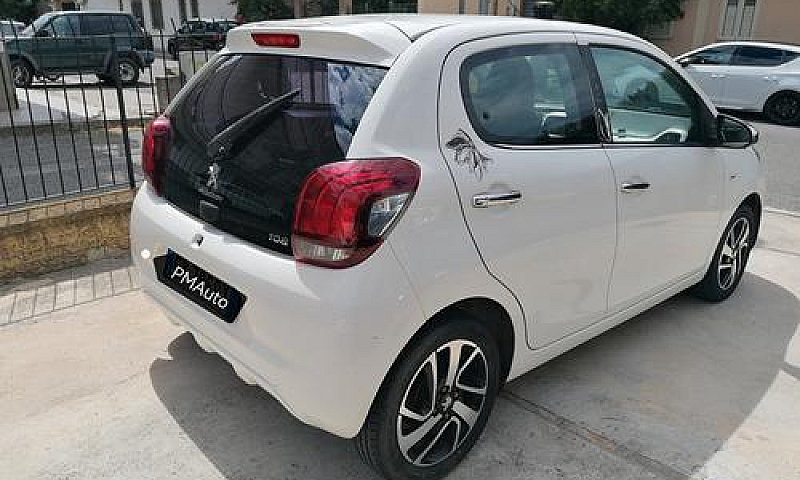 Peugeot 108 Vti 68Cv...