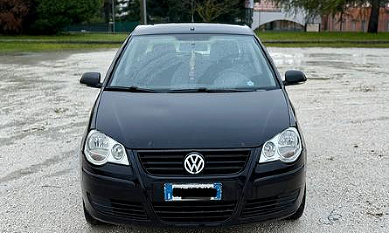 Volkswagen Polo Dies...