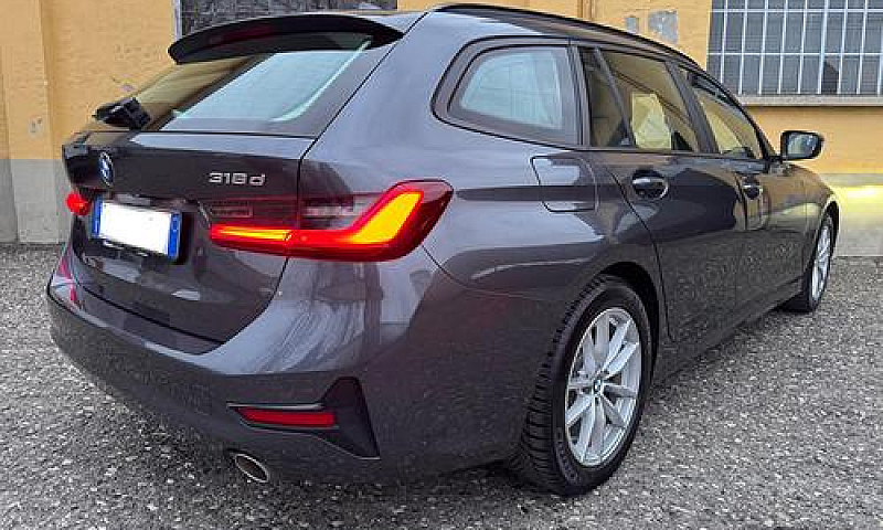 Bmw 318 Mhev 48V Tou...