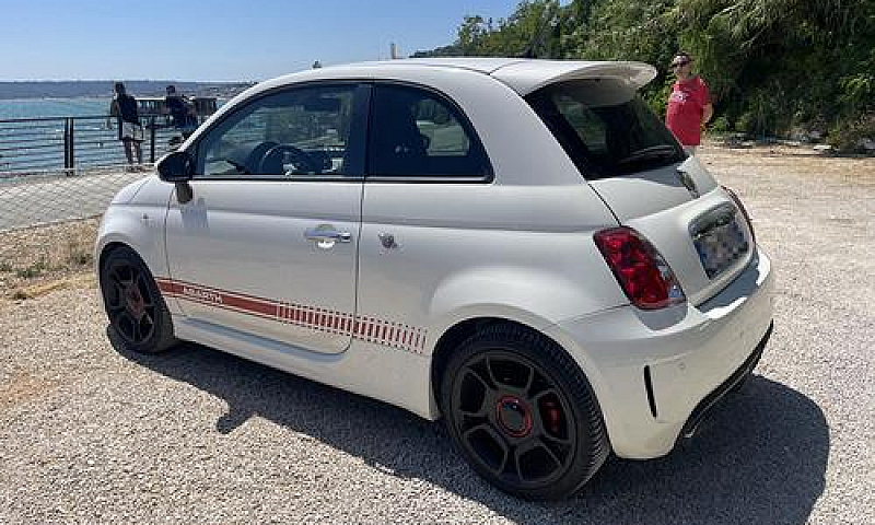 Abarth 500 1.4 T-Jet...