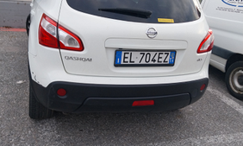 Nissan Qashqai 1.6 4...
