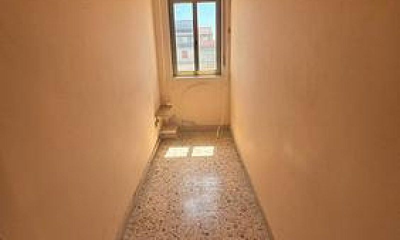 Zona Servita Apparta...