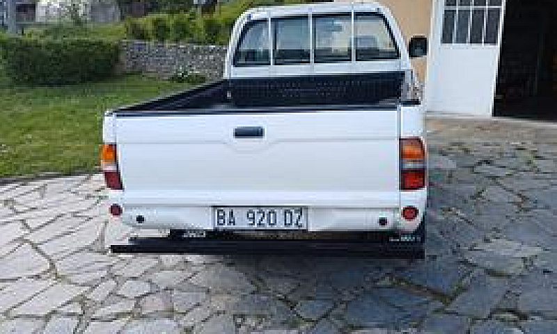 Mitsubishi L200 1999...
