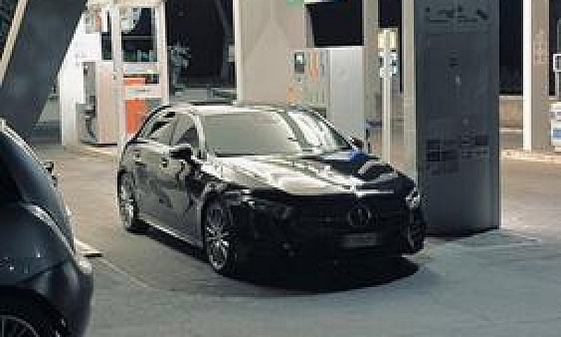 Mercedes Benz A180 D...