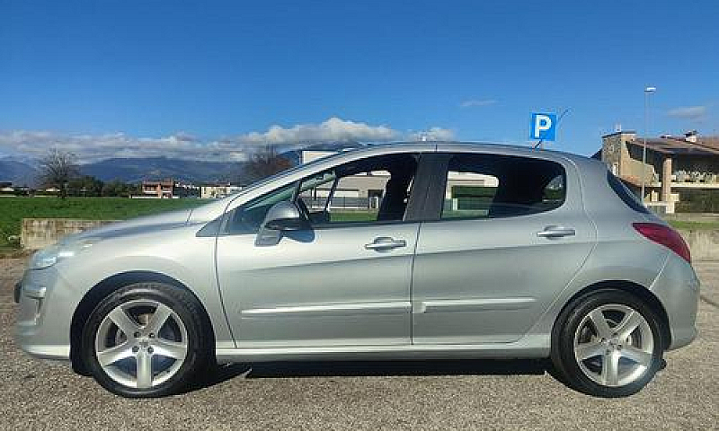 Peugeot 308 1.6 Benz...