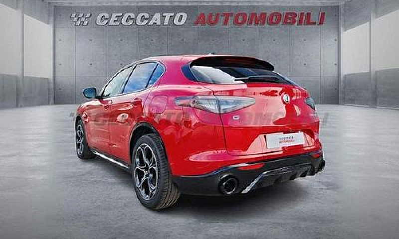 Alfa Romeo Stelvio 2...