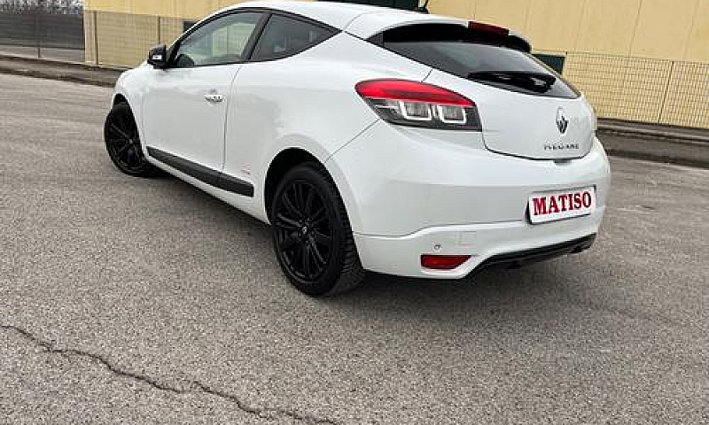 Renault Megane Coupé...