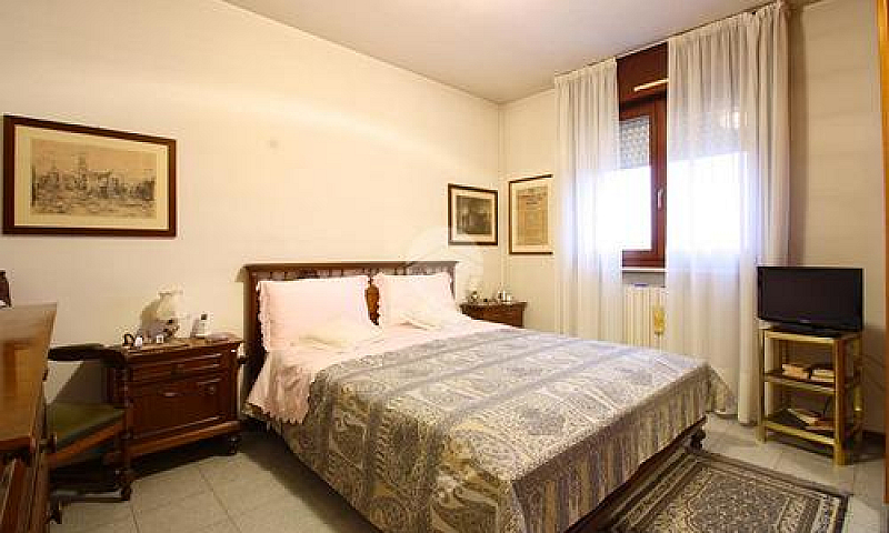 3 Locali A Verona...
