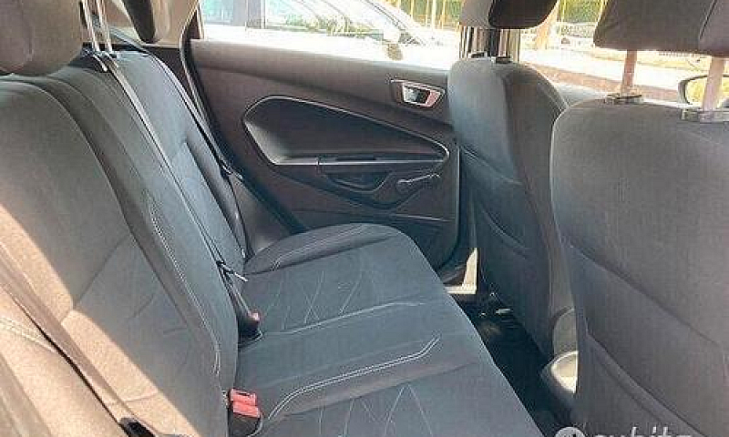 Ford Fiesta 1.4 5 Po...