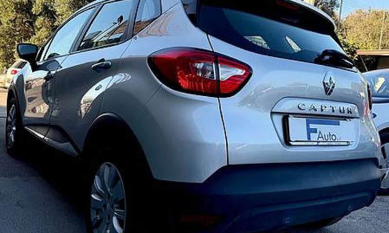Renault Captur 1.5 D...
