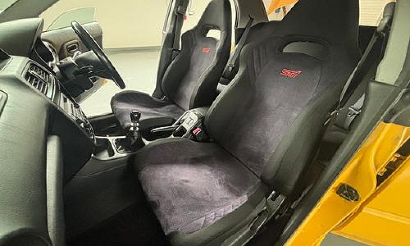 Subaru Impreza 2.0 T...