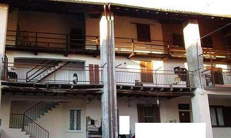 Trilocale A Misinto...