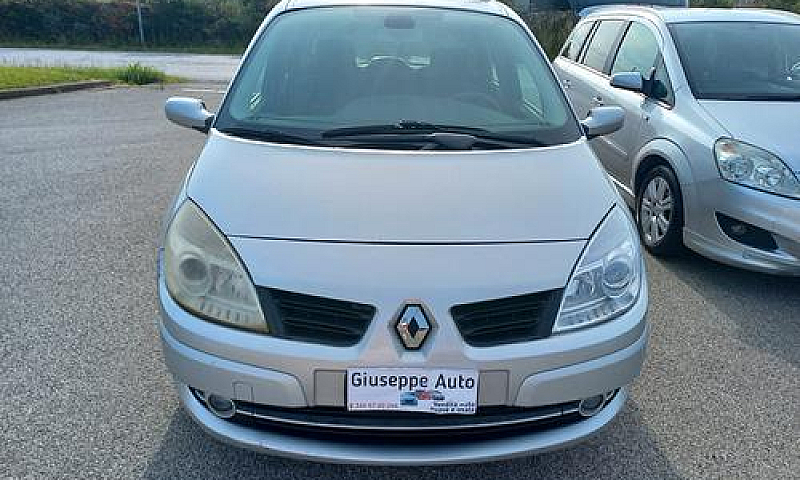 Renault Scenic 1,5 D...