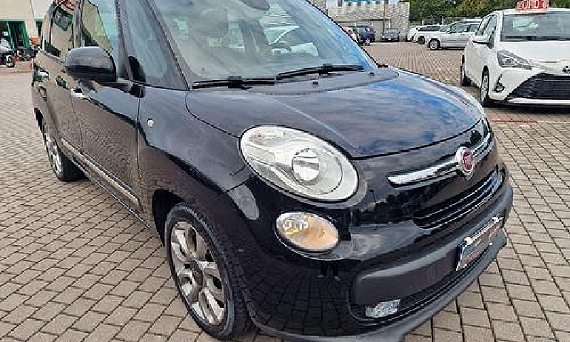 Fiat - 500 L Living ...