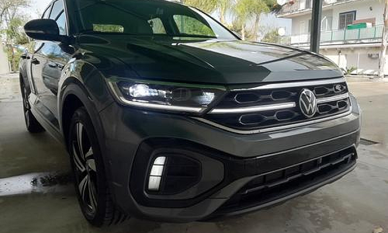 Volkswagen T-Roc 1.5...
