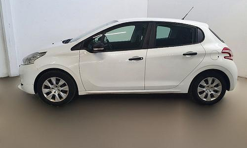 Peugeot 208 1° Serie...
